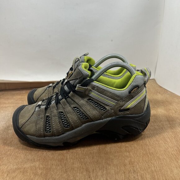 Keen Women Keen Voyageur Shoes Women Size 7.5 Brown Green Waterproof Hiking Trail 1010141